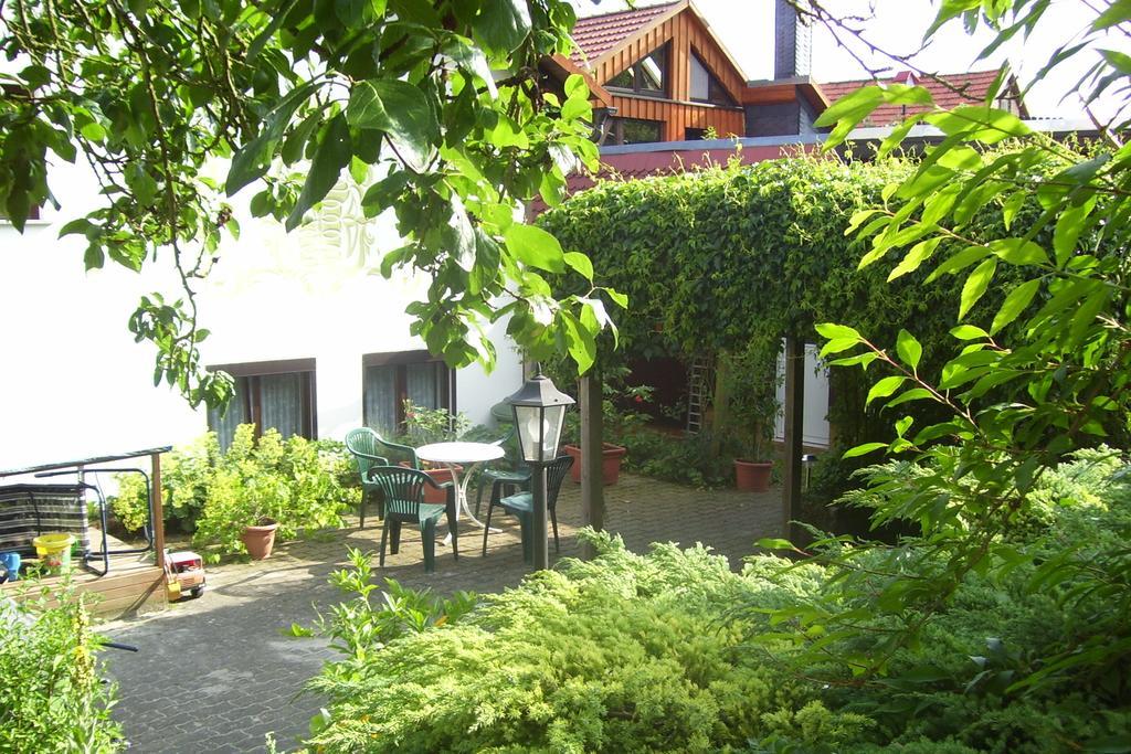 Ferienwohnung Dietlinde Bad Blankenburg Pokoj fotografie